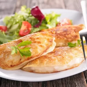 Mini crêpes salées au fromage